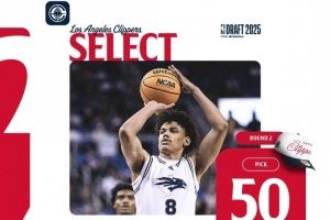 Scotto:快船与50号秀科比-桑德斯签下一份双向合同 Scotto:快船与50号秀科比-桑德斯签下一份双向合同