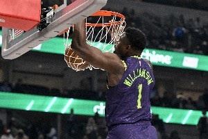 近十个状元夏联首秀:唐斯9犯😂锡安本西玻璃体质早有征兆? 近十个状元夏联首秀:唐斯9犯😂锡安本西玻璃体质早有征兆?