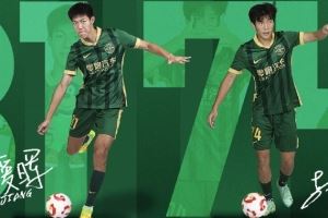 浙江20岁小将张瑗晖上演中超首秀,7月16日刚刚升入一线队 浙江20岁小将张瑗晖上演中超首秀,7月16日刚刚升入一线队