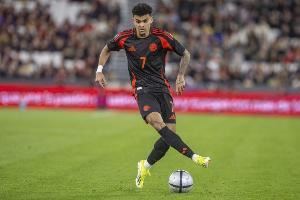 前哥伦比亚主帅:相信孔帕尼会给迪亚斯信任,后者有能力取得成功 前哥伦比亚主帅:相信孔帕尼会给迪亚斯信任,后者有能力取得成功