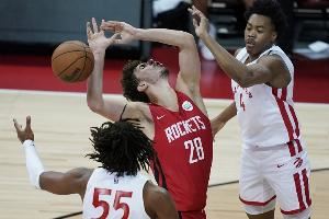 申京:在土耳其打球输了就像有人死了一样 刚进NBA时很难适应 申京:在土耳其打球输了就像有人死了一样 刚进NBA时很难适应