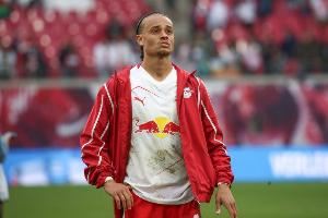 天空:切尔西的目标是,转会窗口关闭前签下哈维-西蒙斯和加纳乔 天空:切尔西的目标是,转会窗口关闭前签下哈维-西蒙斯和加纳乔