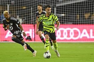 奥恩斯坦:斯图加特正推动签下阿森纳的法比奥-维埃拉 奥恩斯坦:斯图加特正推动签下阿森纳的法比奥-维埃拉