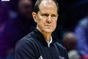 教练组变动！鹈鹕聘请前太阳助教霍普金斯担任助教及球员发展教练