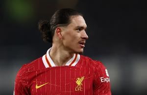 记者:新月希望本周与努涅斯达成协议,同时向利物浦提交正式报价 记者:新月希望本周与努涅斯达成协议,同时向利物浦提交正式报价