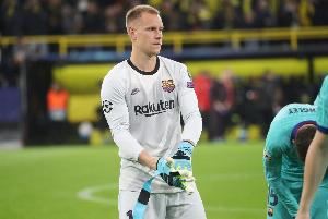 TA:巴萨认为特狮的做法损害队友利益,球员认为俱乐部在诋毁他 TA:巴萨认为特狮的做法损害队友利益,球员认为俱乐部在诋毁他