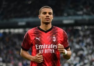 记者:佳夫愿意前往英超,若纽卡推动转会进程将会很顺利 记者:佳夫愿意前往英超,若纽卡推动转会进程将会很顺利