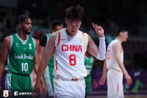 得分全队最高!赵睿上半场6中3得到11分1板1助 三分5中2 得分全队最高!赵睿上半场6中3得到11分1板1助 三分5中2