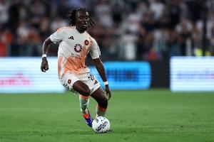 记者:科内被推荐给国米,但若低于4000万欧出售罗马球迷可能不满 记者:科内被推荐给国米,但若低于4000万欧出售罗马球迷可能不满