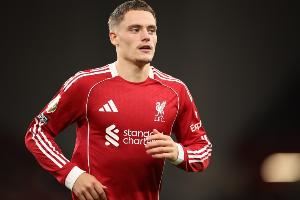 还需时间适应!亿元先生维尔茨11.3km跑动排第一,吧友评分仅6分 还需时间适应!亿元先生维尔茨11.3km跑动排第一,吧友评分仅6分