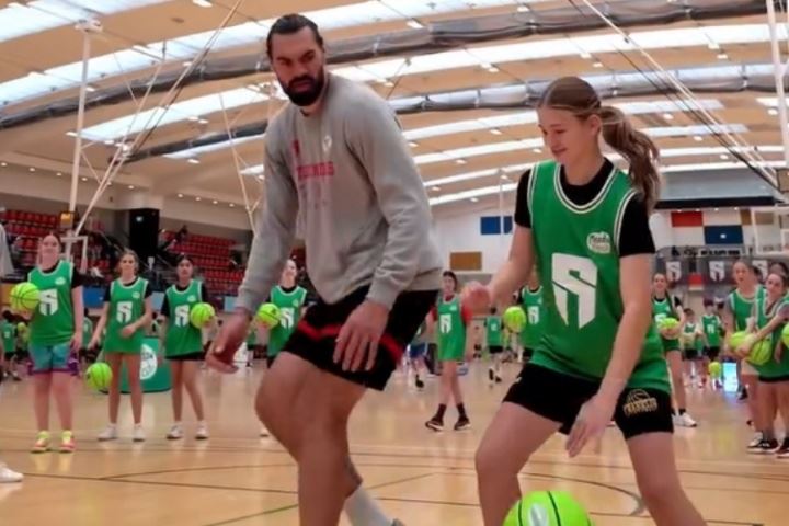 集美们谁懂啊~ 海王亚当斯训练营里血腥大帽女学员! 集美们谁懂啊~ 海王亚当斯训练营里血腥大帽女学员!