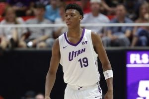 爵士主帅:NBA的日程非常紧张 贝利要建立起自己的生活规律 爵士主帅:NBA的日程非常紧张 贝利要建立起自己的生活规律