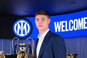 记者:巴列卡诺开始与国米谈判帕拉西奥斯,国米想外租+买断条款 记者:巴列卡诺开始与国米谈判帕拉西奥斯,国米想外租+买断条款