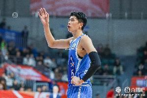 媒体人:拿顶薪的选秀球员越来越多了 下一个会是邹阳吗? 媒体人:拿顶薪的选秀球员越来越多了 下一个会是邹阳吗?