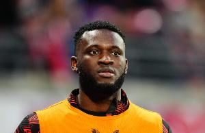 米体:博尼法斯在米兰的体检推迟,1月份曾因体检问题未能去沙特 米体:博尼法斯在米兰的体检推迟,1月份曾因体检问题未能去沙特