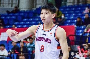 媒体人:广州23-24赛季就想明白了 卖青训成果球队赚钱球员也受益 媒体人:广州23-24赛季就想明白了 卖青训成果球队赚钱球员也受益