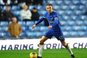 记者:吉尔克里斯特转会费上涨至200万镑,切尔西保留20%二转分成 记者:吉尔克里斯特转会费上涨至200万镑,切尔西保留20%二转分成