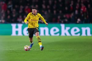 多特总监凯尔:受经济因素影响,球队无法签下桑乔 多特总监凯尔:受经济因素影响,球队无法签下桑乔