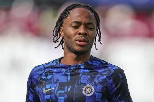 TA:切尔西未能为斯特林找到下家,他不愿去沙特土耳其或美职联 TA:切尔西未能为斯特林找到下家,他不愿去沙特土耳其或美职联