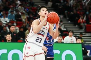 加盟NCAA D1强校?林葳经纪人公司社媒关注俄勒冈大学男篮 加盟NCAA D1强校?林葳经纪人公司社媒关注俄勒冈大学男篮