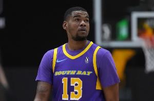 媒体人:有CBA球队正追求梅森-琼斯 球员为本赛季NBA发展联盟FMVP 媒体人:有CBA球队正追求梅森-琼斯 球员为本赛季NBA发展联盟FMVP