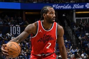 规避工资帽?小卡去年续约3年1.4951亿非顶薪 最高可签4年超2.2亿 规避工资帽?小卡去年续约3年1.4951亿非顶薪 最高可签4年超2.2亿