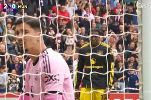 快崩溃了!曼联丢第二球后,刚两度神扑的巴因德尔非常不满 快崩溃了!曼联丢第二球后,刚两度神扑的巴因德尔非常不满