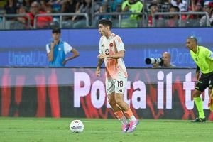 苏莱:前锋是防守的第一道防线,坚持全员防守进球自然会到来 苏莱:前锋是防守的第一道防线,坚持全员防守进球自然会到来