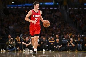 名记:火箭预计不会采取应对性引援 并用数月考察谢泼德与阿门 名记:火箭预计不会采取应对性引援 并用数月考察谢泼德与阿门