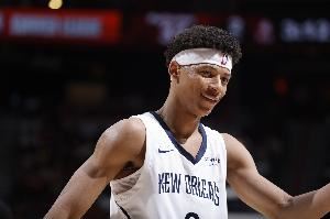 涉嫌诈骗!7号秀费尔斯15中3&三分6中0仅拿7分3板3助 5失误4犯 涉嫌诈骗!7号秀费尔斯15中3&三分6中0仅拿7分3板3助 5失误4犯