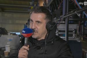 内维尔:维尔茨对比赛的理解显得很稚嫩,跑位糟糕又过多参与防守 内维尔:维尔茨对比赛的理解显得很稚嫩,跑位糟糕又过多参与防守