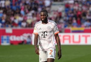 1700万欧元!图片报:于帕要求和阿芳一样的签字费,拜仁不愿意给 1700万欧元!图片报:于帕要求和阿芳一样的签字费,拜仁不愿意给