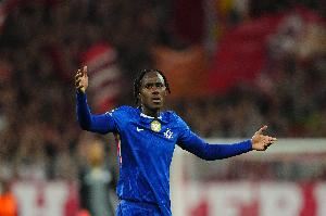 天空体育:切尔西没计划在冬窗引进中后卫,认为已有足够人员储备 天空体育:切尔西没计划在冬窗引进中后卫,认为已有足够人员储备