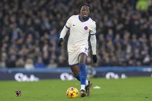 土媒:贝西克塔斯有意切尔西后卫迪萨西,备选目标是蓝狐的法斯 土媒:贝西克塔斯有意切尔西后卫迪萨西,备选目标是蓝狐的法斯