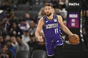 Haynes:小萨遭遇腿筋轻微拉伤 将缺席明天对阵湖人的季前赛 Haynes:小萨遭遇腿筋轻微拉伤 将缺席明天对阵湖人的季前赛