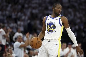 揭幕战首发?队记:谈判时球队保证库明加本赛季将承担更重要角色 揭幕战首发?队记:谈判时球队保证库明加本赛季将承担更重要角色