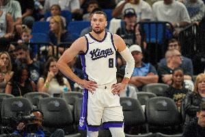 赢球功臣!拉文18投10中&罚球7中7 爆砍31分2板1助1帽 赢球功臣!拉文18投10中&罚球7中7 爆砍31分2板1助1帽