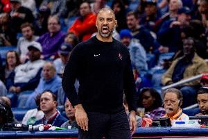 乌度卡:半场进攻的节奏和预期有差距 要打得更快&更有冲击力 乌度卡:半场进攻的节奏和预期有差距 要打得更快&更有冲击力