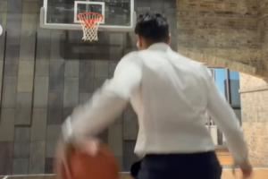 球技不错!Shams晒自己连续工作14小时后西装革履运球&投篮视频 球技不错!Shams晒自己连续工作14小时后西装革履运球&投篮视频