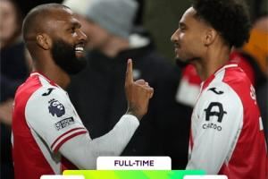 前方亦是深渊……利物浦英超4连败,后2轮战维拉曼城+欧冠打皇马 前方亦是深渊……利物浦英超4连败,后2轮战维拉曼城+欧冠打皇马