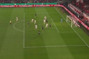 拜仁因误判获利!埃贝尔:担忧边裁能力退化,支持更早启用VAR 拜仁因误判获利!埃贝尔:担忧边裁能力退化,支持更早启用VAR