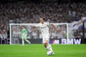 卡雷拉斯:很高兴打进在皇马首球,本场胜利有助我们保持领先优势 卡雷拉斯:很高兴打进在皇马首球,本场胜利有助我们保持领先优势